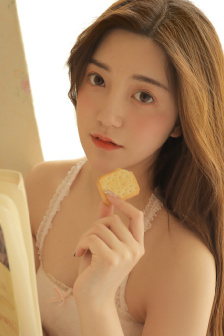 花蝴蝶电视剧免费观看